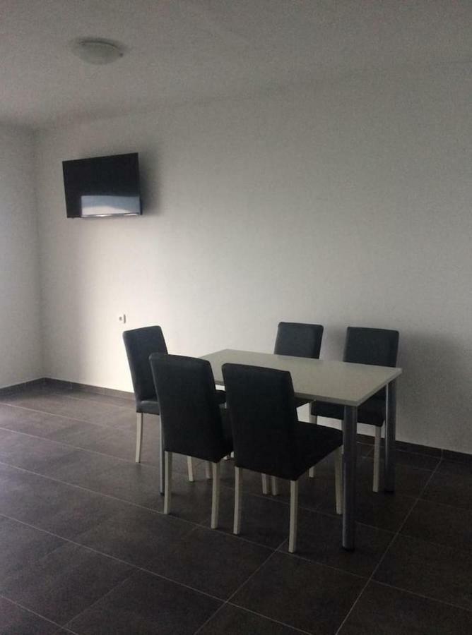 Adria 2 Apartment Novi Vinodolski Bagian luar foto